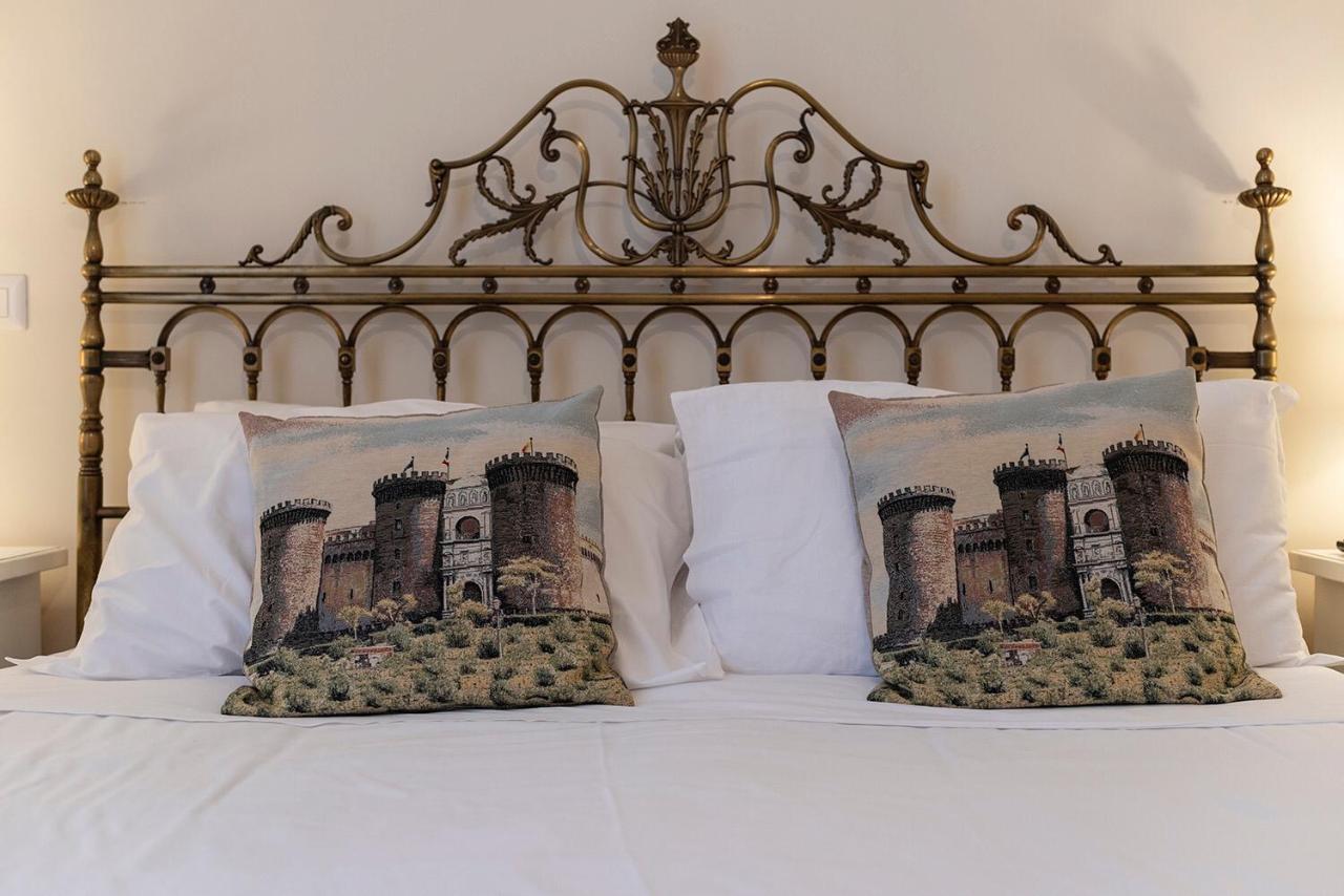 Domus Borbonica Bed & Breakfast Napoli Exterior foto