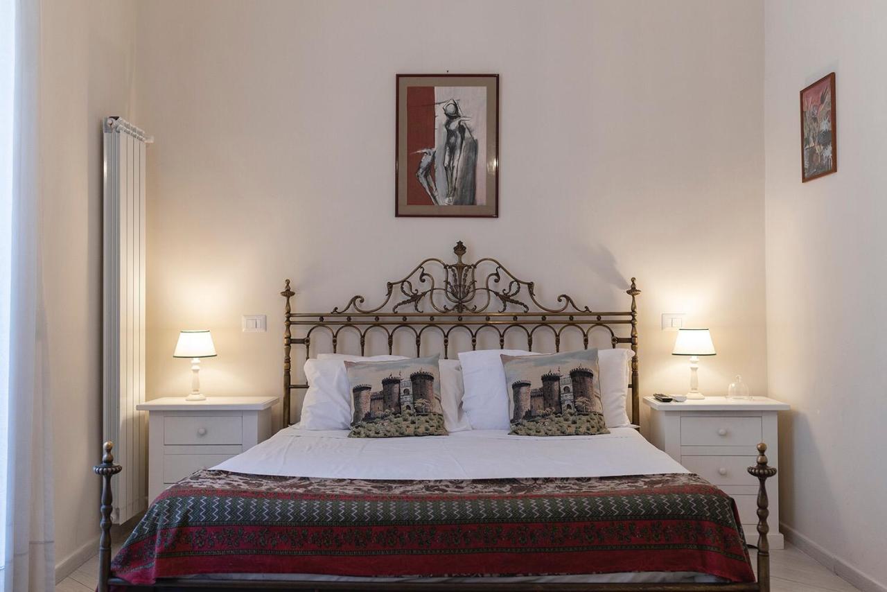 Domus Borbonica Bed & Breakfast Napoli Exterior foto