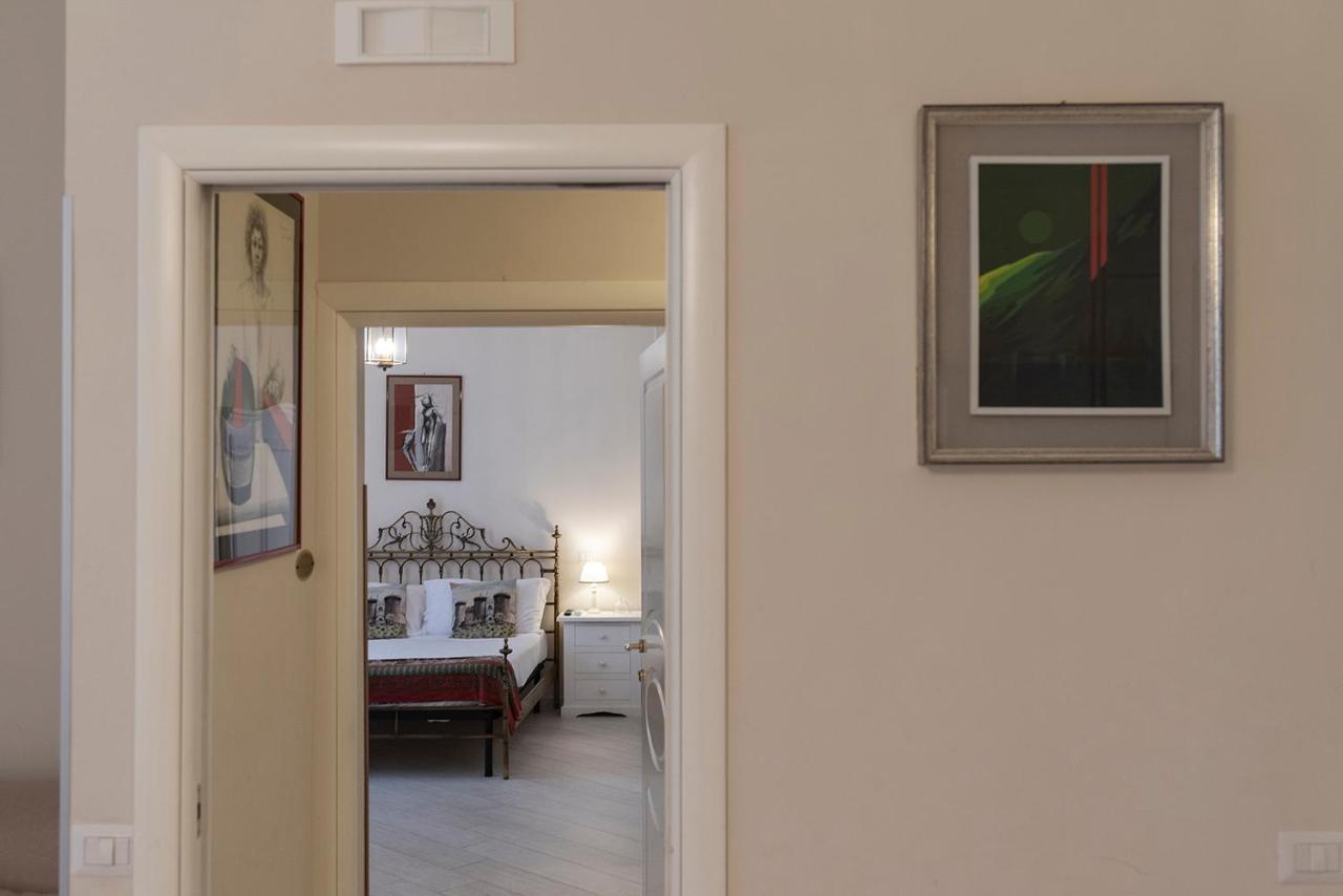 Domus Borbonica Bed & Breakfast Napoli Exterior foto