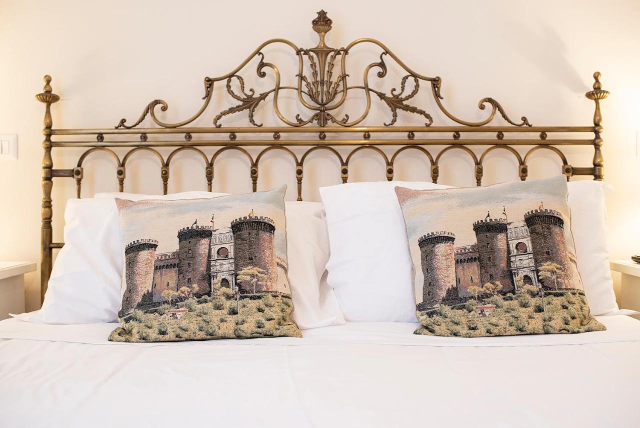 Domus Borbonica Bed & Breakfast Napoli Exterior foto