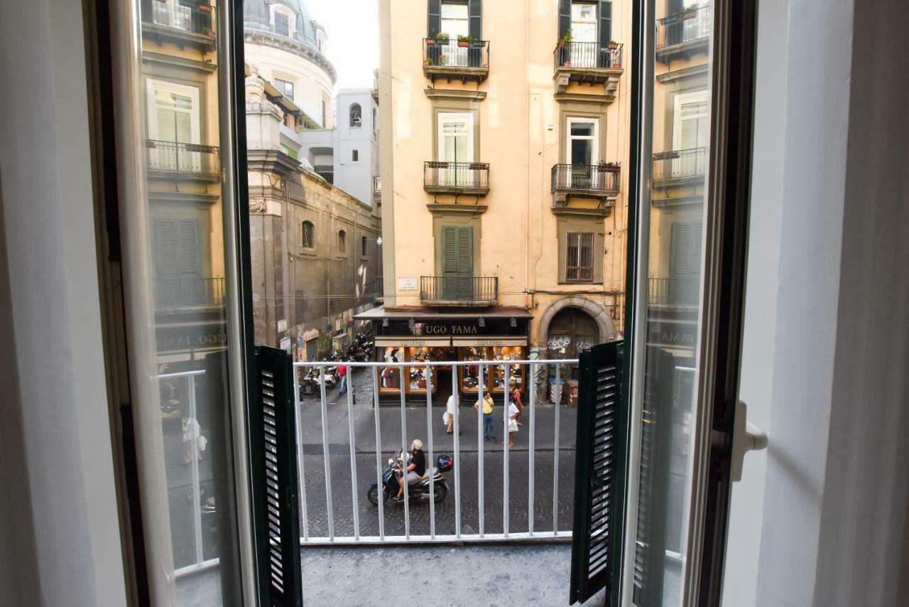 Domus Borbonica Bed & Breakfast Napoli Exterior foto