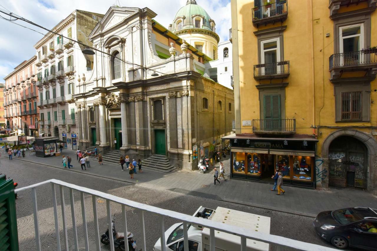 Domus Borbonica Bed & Breakfast Napoli Exterior foto