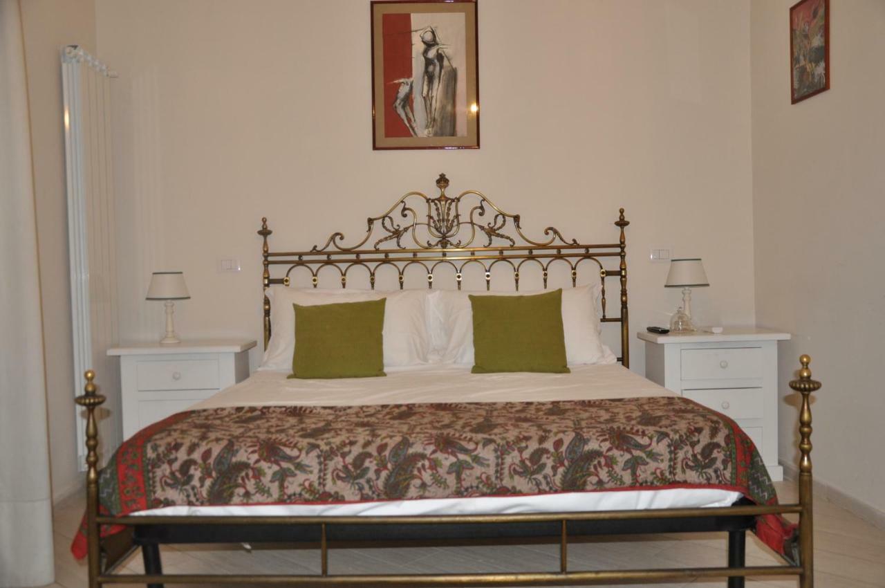 Domus Borbonica Bed & Breakfast Napoli Exterior foto