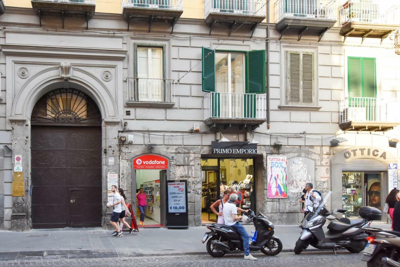 Domus Borbonica Bed & Breakfast Napoli Exterior foto
