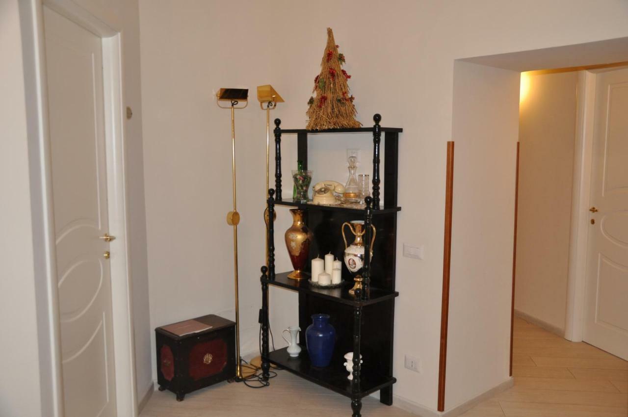 Domus Borbonica Bed & Breakfast Napoli Exterior foto